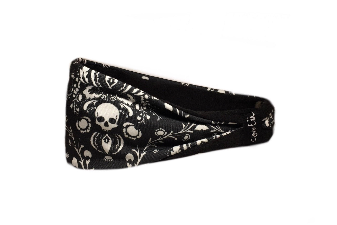Black and White Skull Print
